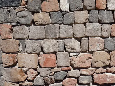 各地樓市“發燒”，互聯網房產中介方興未艾